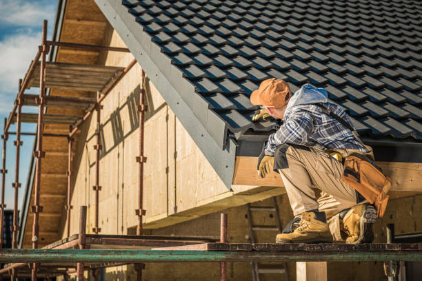 Best Flat Roof Repair Services  in Glendale, WI